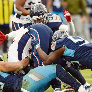 Los Titans dan cuenta de los Patriotas