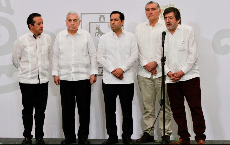Los gobernadores de Yucatán, Tabasco y Quintana Roo ofrecieron una conferencia de prensa con Rogelio Jiménez Pons, donde hablaron de la construcción del Tren Maya. NTX/J. Lira