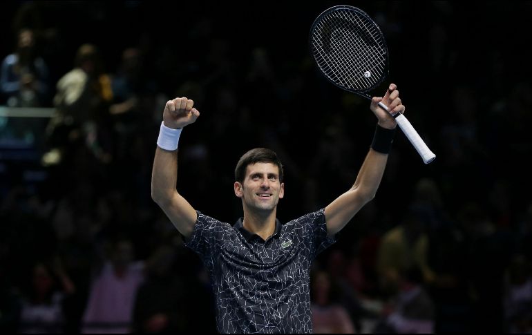 Djokovic se mostró inspirado en este partido, y logró jugadas extraordinarias. AP/T. Ireland