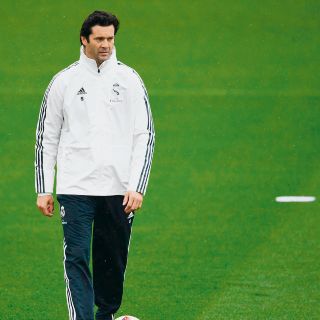 Dan voto de confianza a Santiago Solari