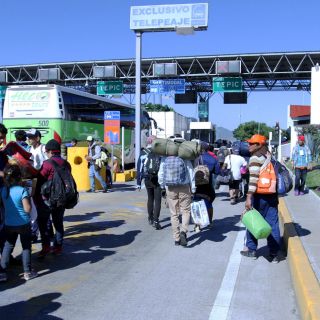 Migrantes acusan que raite del gobierno de Jalisco se queda corto