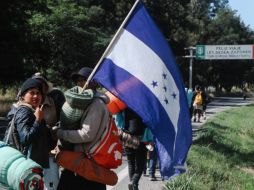 Este martes, alrededor de cinco mil personas salieron de Jalisco con rumbo a Tepic para continuar con su recorrido a Estados Unidos. EL INFORMADOR/ G. Gallo