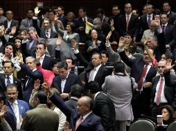 Tanto el PRI como el PAN se abstuvieron de votar el dictamen, mientras que el PRD votó en contra del mismo. SUN/ARCHIVO