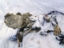 El 1 de marzo de 2015, un grupo de montañistas halló por casualidad los cuerpos momificados cerca de la cima, pero el rescate total no pudo concretarse hasta ahora. AFP/ARCHIVO