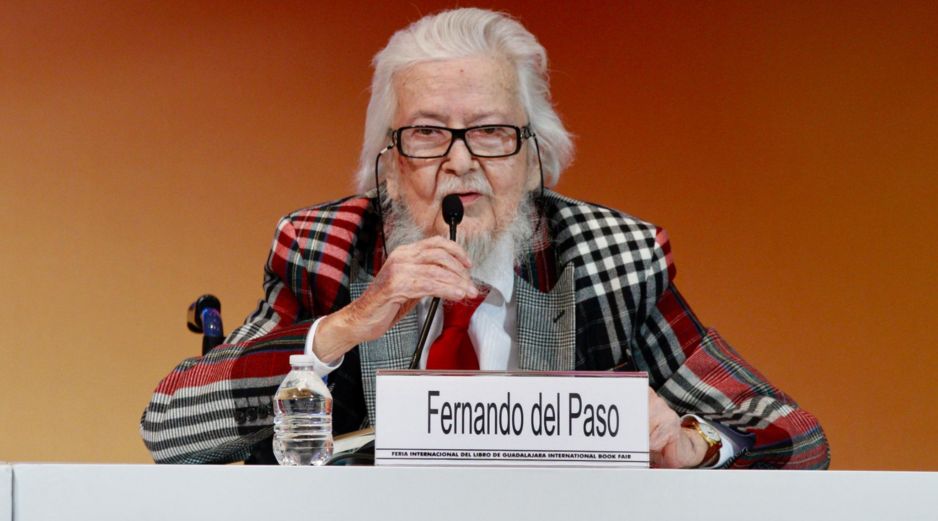 En abril de 2016, Fernando del Paso fue galardonado con el Premio Cervantes, otorgado por el Ministerio de Cultura de España, 