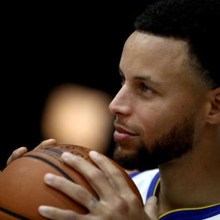Curry se perderá al menos cinco partidos por lesión