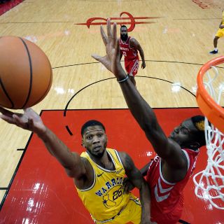 Los Rockets explotan y humillan a Warriors