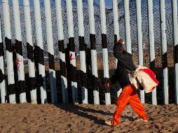 De acuerdo a estimaciones, la estancia de los hondureños en Tijuana podría extenderse por los próximos 18 meses. AP / M. Ugarte