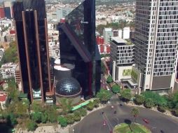 El mercado de renta variable de la BMV operó un volumen en la semana de mil 155.2 millones de títulos, por un importe económico de 40 mil 222.2 millones de pesos.. FACEBOOK/BolsaMexicanaValores