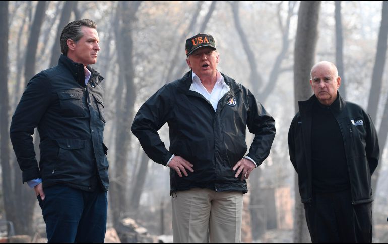 El demócrata Gavin Newsom, gobernador electo de California, y Donald Trump, recorrieron las áreas dañadas. AFP/S. Loeb