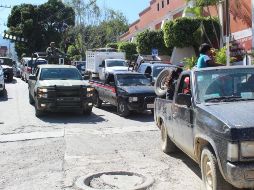 Aún se encuentra en Filo de Caballos el grupo armado que tomó por la fuerza la comunidad el pasado domingo. TWITTER / @RAlvarezHeredia