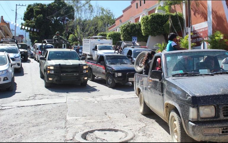 Aún se encuentra en Filo de Caballos el grupo armado que tomó por la fuerza la comunidad el pasado domingo. TWITTER / @RAlvarezHeredia