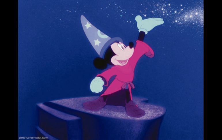 Hechicero. Uno de los roles más populares de Mickey Mouse se vio en la película “Fantasía”, donde su sombrero de mago le dio un toque de frescura al personaje.