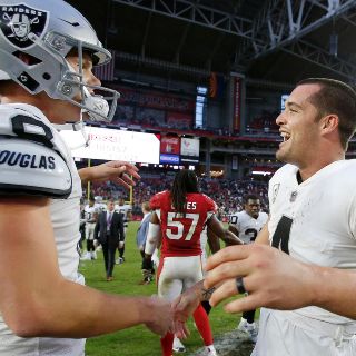 Raiders vencen a Cardinals con gol de campo de último segundo