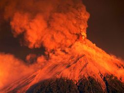 El volcán de fuego se ubica entre los departamentos de Escuintla, Sacatepéquez y Chimaltenango. AFP / J. Ordonez