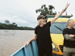 Roger Waters viajó a la Amazonía ecuatoriana en busca de contaminación, aunque no encontró nada. EFE