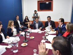 El diputado Ricardo Rodríguez Jiménez, presidente de la comisión, encabezó la sesión. ESPECIAL