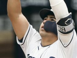 Esta temporada Christian Villanueva pegó 20 jonrones con los Padres. AP