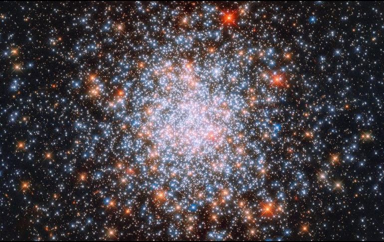 Resultado de imagen para Hubble muestra imagen de cÃºmulo estelar en Gran Nube de Magallanes