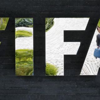 Arrestan por sospechas de corrupción a miembro del Comité Ético de FIFA