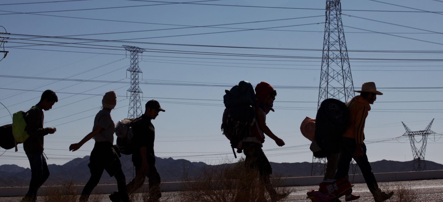 Además, al menos 600 migrantes se desplazan por las carreteras de Sonora. EFE / M. Ascencio