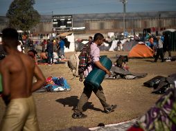 Confirmó que entre la gama de empleos disponibles se encuentran ocupaciones como maquinista, chófer, camarista, chef, ayudante de cocinero, mesero, pintor y varios puestos en la construcción. AP/ R. Espinosa