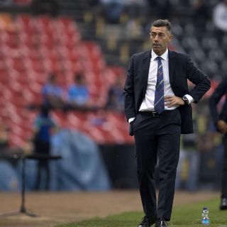 Para Caixinha, problemas en el Azteca reflejan la cultura mexicana