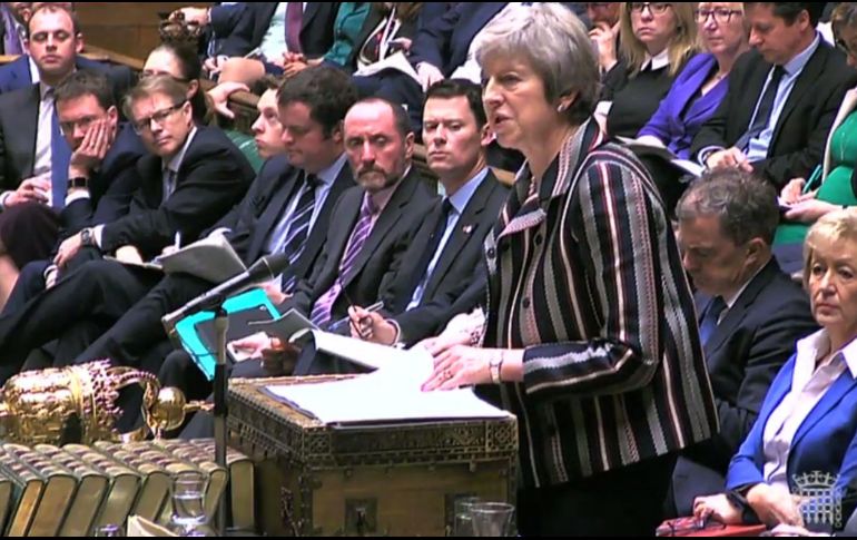 Theresa May se sometió a las preguntas de los diputados durante más de dos horas, en las que trató de persuadirles para que voten a favor de su acuerdo. AFP/PRU