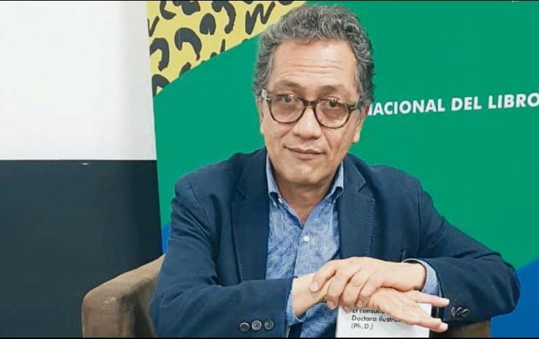 El literato presenta la compilación de columnas de Carlos Monsiváis. EL INFORMADOR / R. Gutiérrez