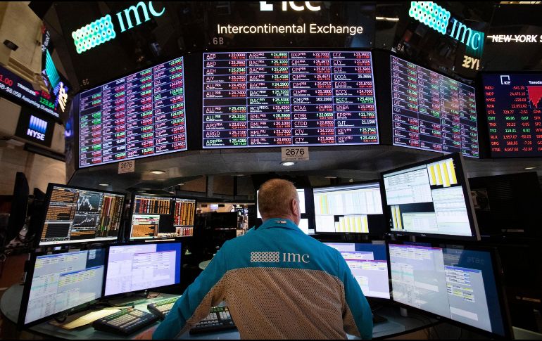 El índice industrial Dow Jones mostraba durante los primeros minutos de operaciones de este martes una baja de 109.37 puntos (-0.44 por ciento) para situarse en 24 mil 530.87 unidades. AP / ARCHIVO