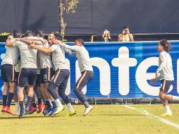 En la práctica de este martes en las instalaciones de Coapa, las Águilas trabajaron en dos grupos y con elementos que sufrieron lesiones en la pasada fecha FIFA. TWITTER / @ClubAmerica