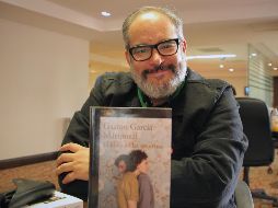 El escritor, radicado en México desde hace diez años, considera aquel periodo de la vida política como un gran trauma.  EL INFORMADOR / E. Barrera