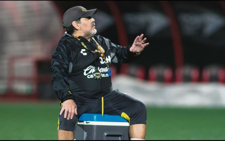 Diego Armando Maradona sabe que su equipo se ha motivado con su llegada al plantel sinaloense. MEXSPORT