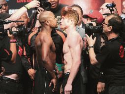 El 14 de septiembre de 2013 Saúl “Canelo” Álvarez sufrió su primera derrota tras caer por decisión ante Floyd Mayweather. MEXSPORT