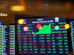 El índice industrial Dow Jones tuvo su mejor jornada desde marzo al ganar 2.50 por ciento. AFP/B. Smith