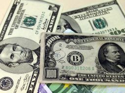 El Banco BASE dice que el debilitamiento del dólar se acentúa con los indicadores económicos publicados en EU, principalmente las solicitudes de apoyo por desempleo, de la semana pasada, que subieron. EL INFORMADOR / ARCHIVO