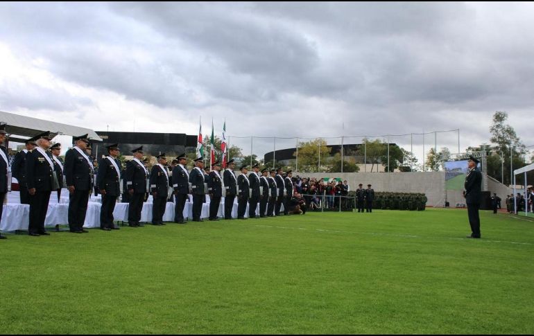 En esta ceremonia se buscó reconocer a fundadores y ex directores del Colegio de la Defensa Nacional, así como a la Industria Militar. TWITTER/@S_Cienfuegos_Z
