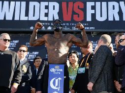 Wilder cumplió ayer con la báscula. AP/D. Dovarganes