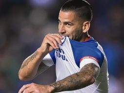 El español Édgar Méndez ayudó con un tanto para la victoria parcial de La Máquina por 2-0. MEXSPORT