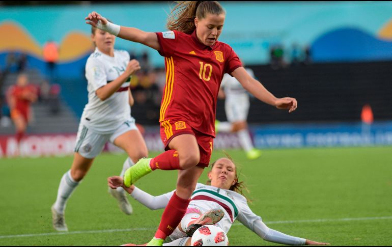 Claudia Pina anotó los dos goles de España. AFP/M. Rojo