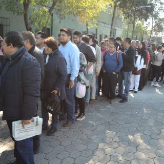 Registran 15 mil asistentes a Los Pinos en primer día