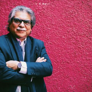 Falcón dibuja humor, política y a "La Catrina"