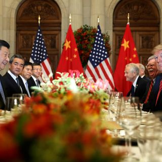 China y EU acuerdan tregua en su guerra comercial