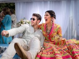 La boda Priyanka y Nick tuvo varios días de celebraciones y continuó en la noche del domingo con un ritual hindú. INSTAGRAM / Foto del perfil de priyankachopra priyankachopra