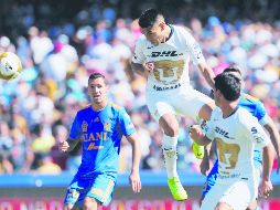 Felipe Mora hizo el gol que puso en ventaja a Pumas en la serie ante Tigres. MEXSPORT