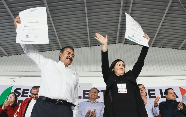 Ramiro Hernández y Verónica Flores son electos presidente y secretaria del comité estatal del PRI. ESPECIAL