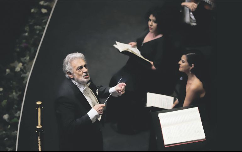Plácido Domingo visitó Jalisco para dirigir a la Filarmónica. EL INFORMADOR / G. Gallo