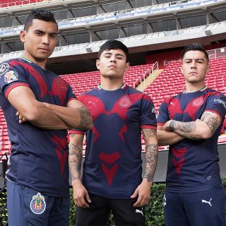 Chivas presenta jersey alternativo