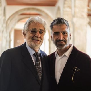 Plácido Domingo y “El Potrillo” cantarán en el Estadio 3 de Marzo