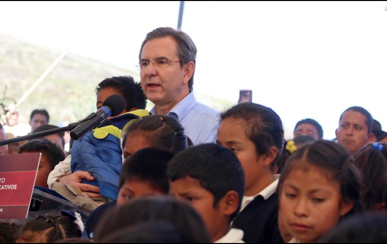 Moctezuma Barragán anunció la creación de centros integradores de servicios educativos del Consejo Nacional de Fomento Educativo. SUN / O. Contreras